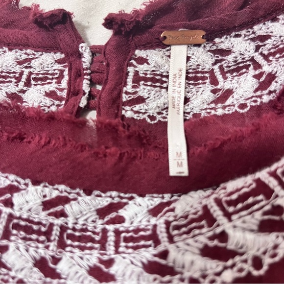 Free People Women’s Edie Tiered Embroidered Boho Top Blouse Size Medium - Picture 3 of 10